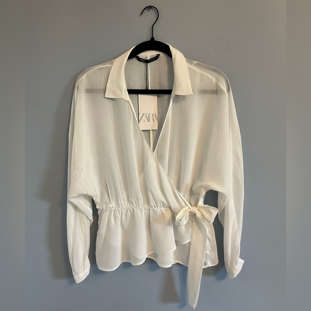 NWT Cream Sheer Blouse